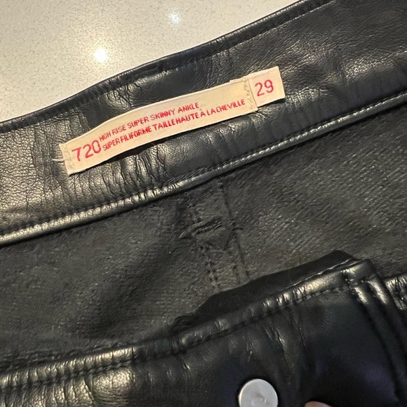 Levi’s High Rise Super Skinny Ankle - Picture 4 of 4